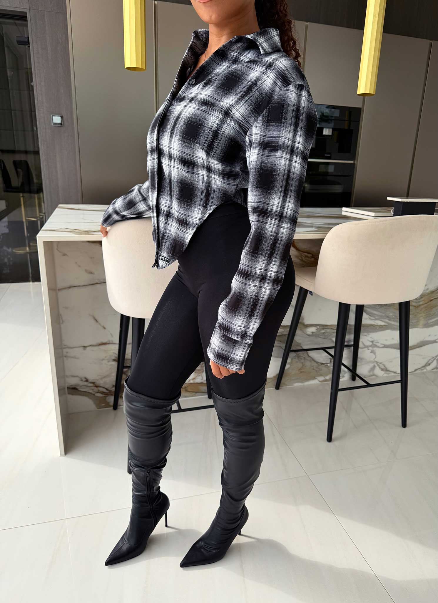 Corset Flannel - Black - Image 9