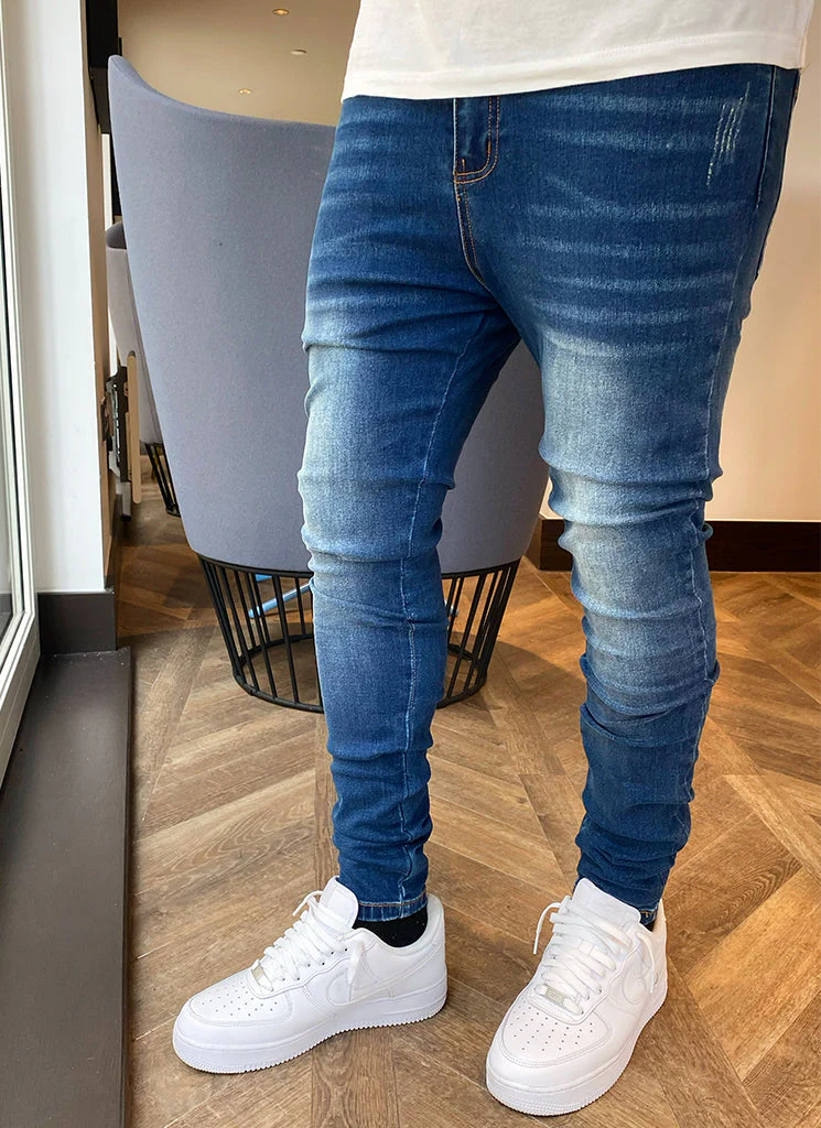 Essential Jeans - Dark Blue - Image 3