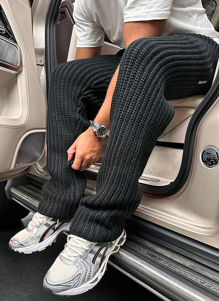 Heavyweight Knitted Joggers - Black - Image 8