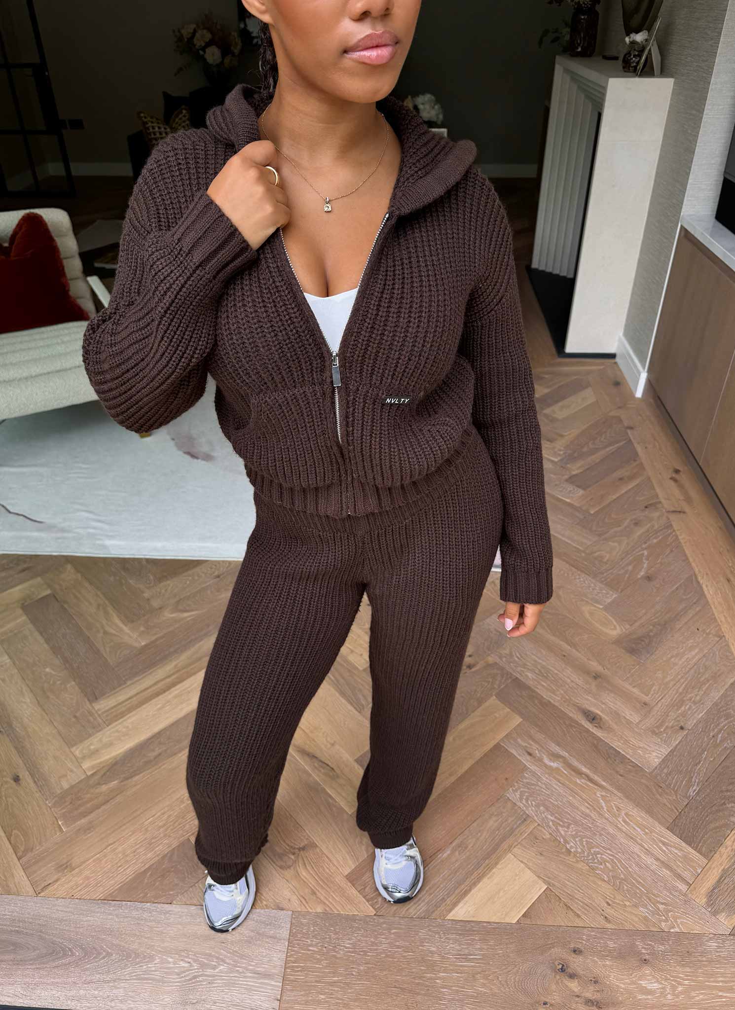 Heavyweight Knitted Joggers - Brown - Image 5