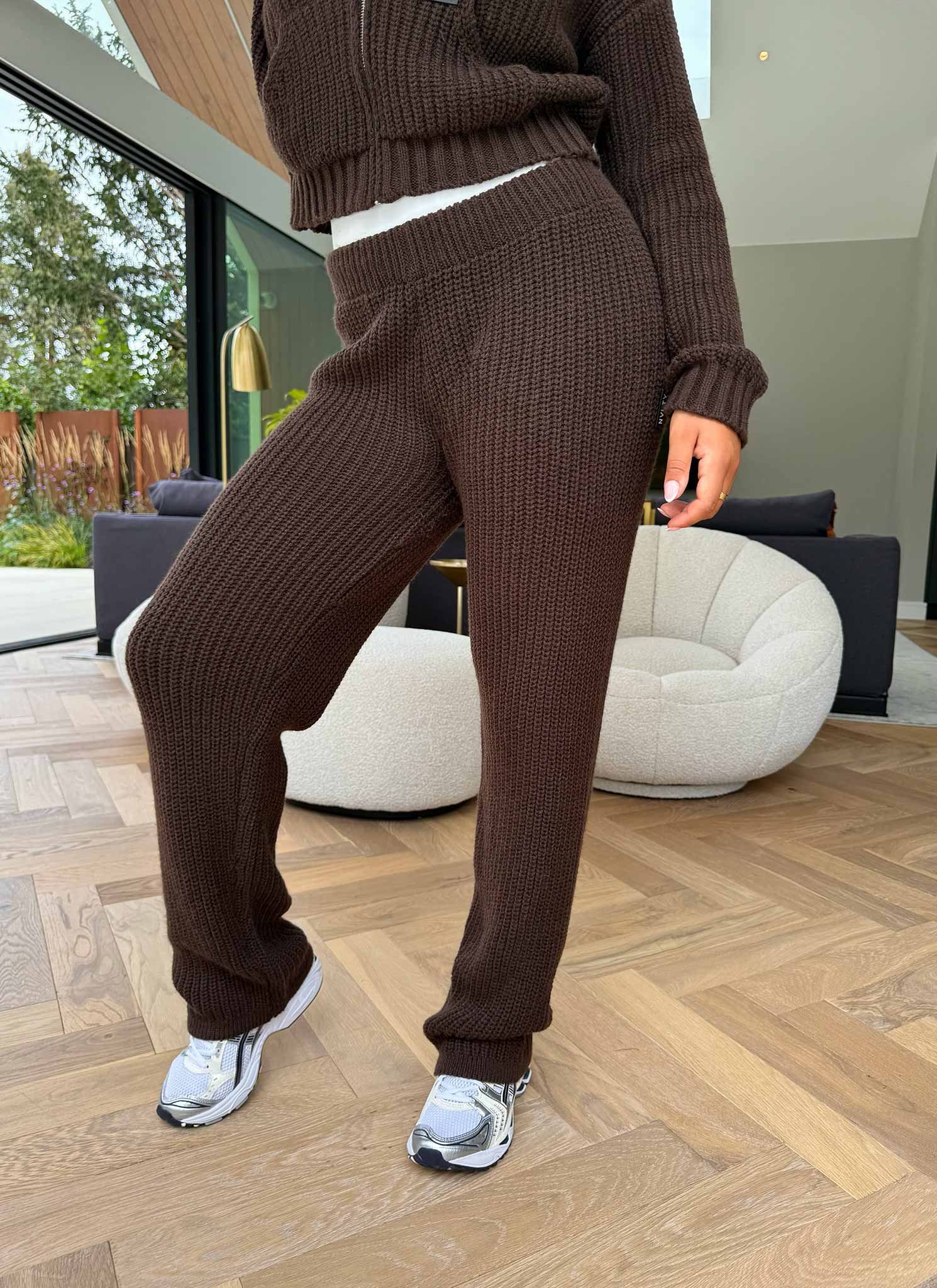 Heavyweight Knitted Joggers - Brown - Image 7