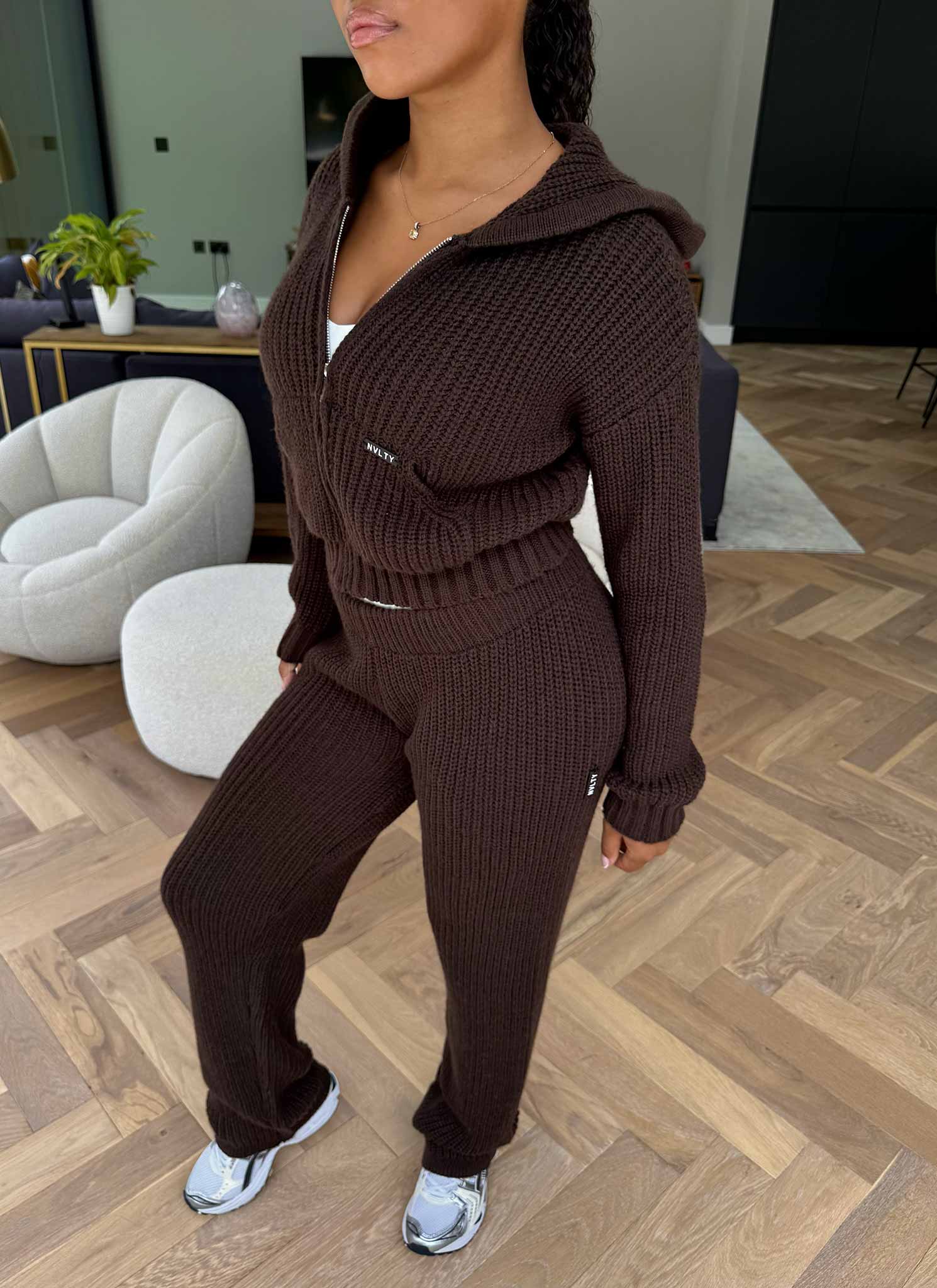 Heavyweight Knitted Joggers - Brown - Image 9