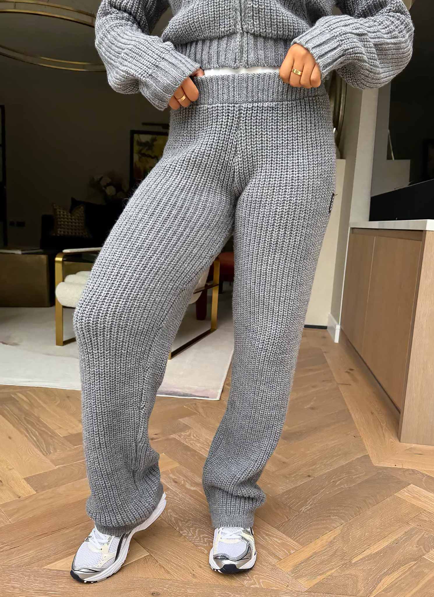 Heavyweight Knitted Joggers - Grey - Image 5