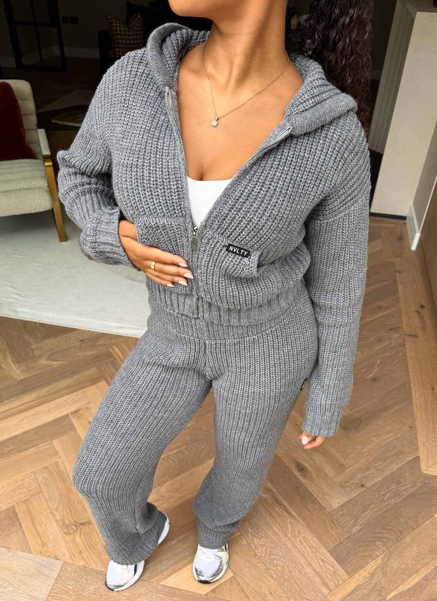 Heavyweight Knitted Joggers - Grey - Image 7