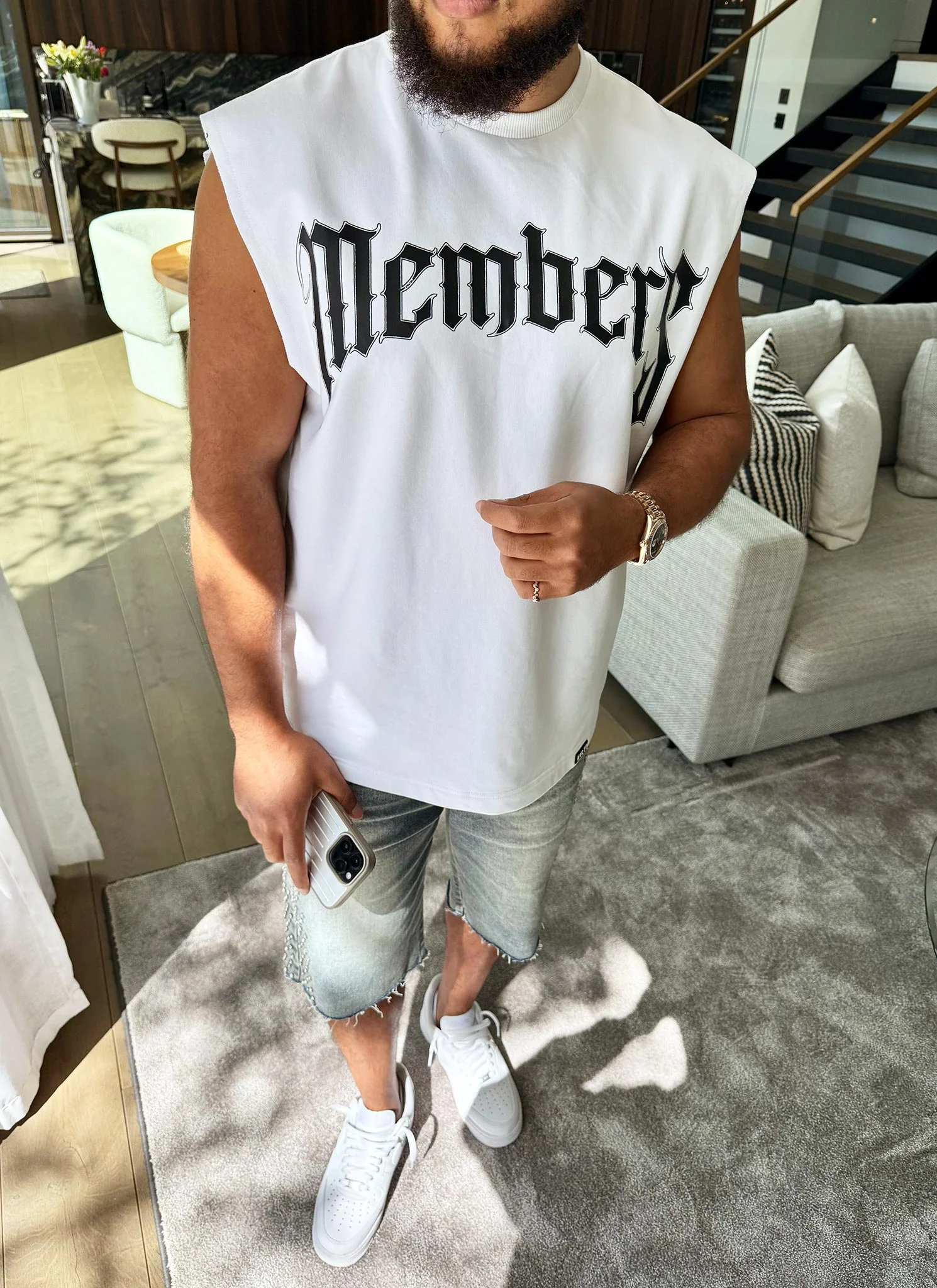 Members Arc Sleeveless T-Shirt - White - Image 12