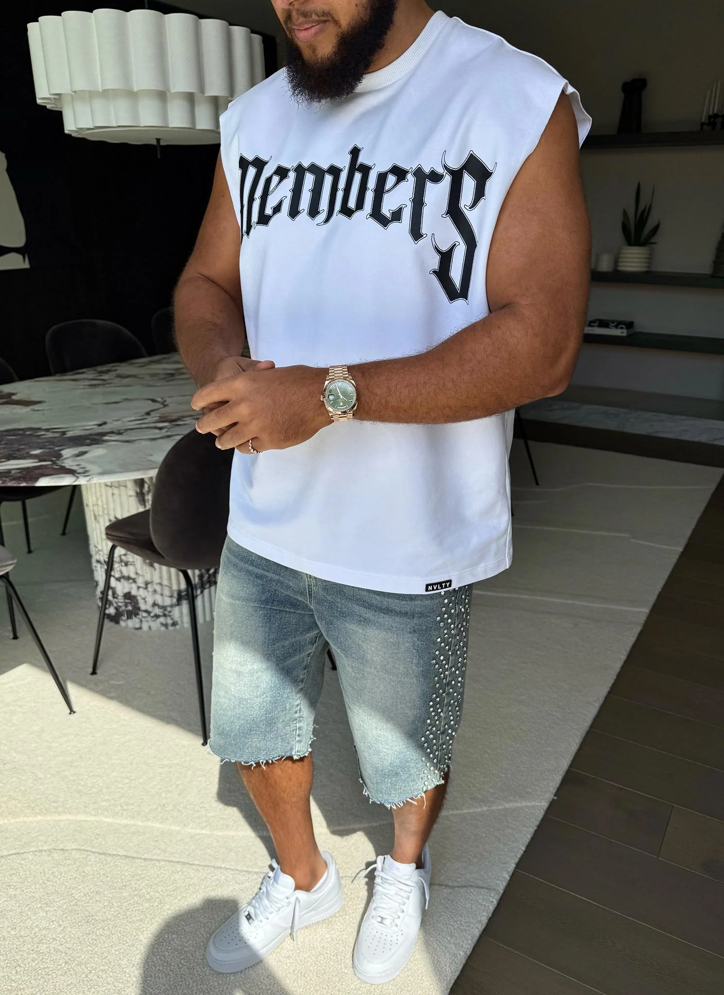 Members Arc Sleeveless T-Shirt - White - Image 13