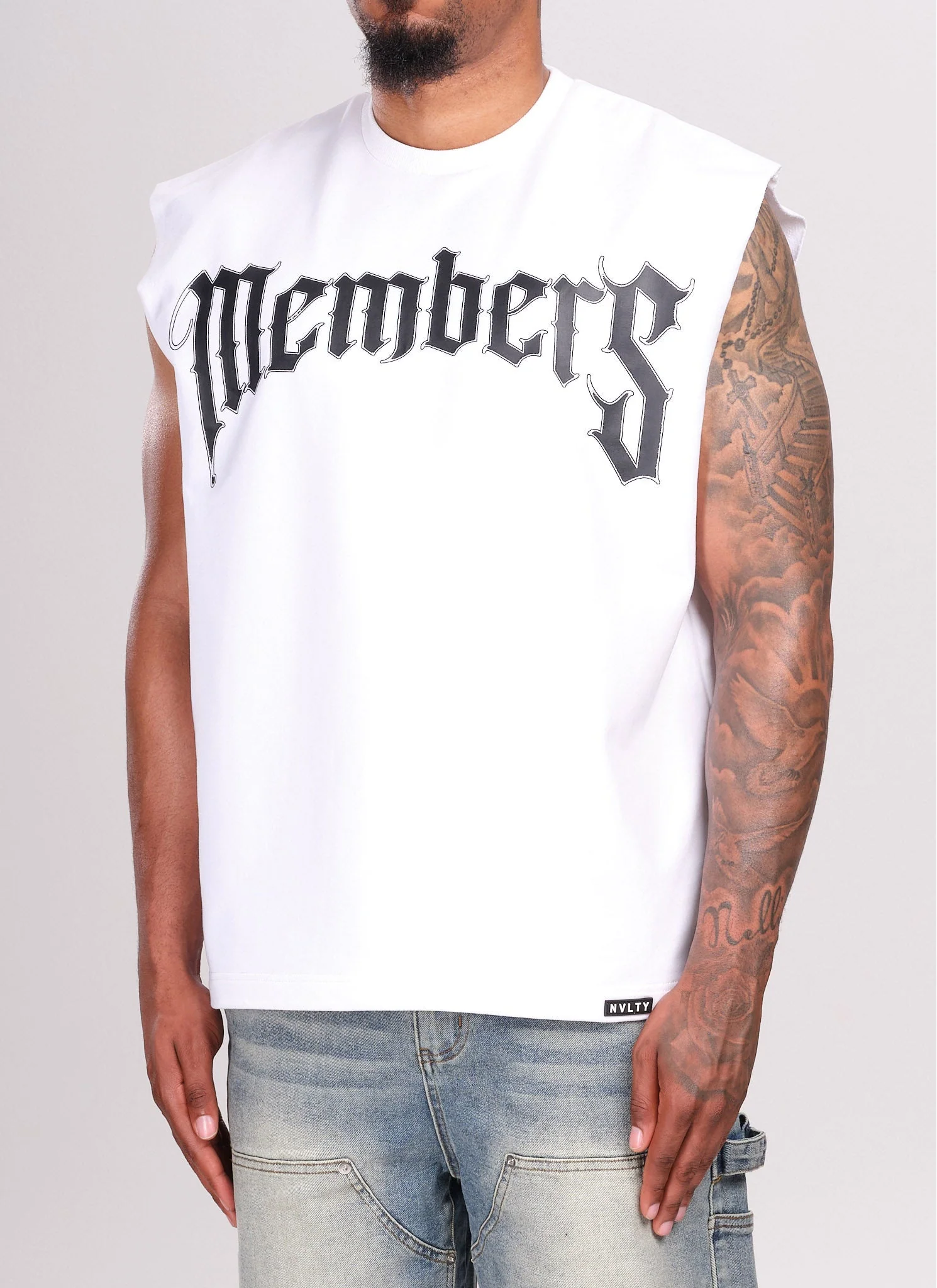 Members Arc Sleeveless T-Shirt - White - Image 4