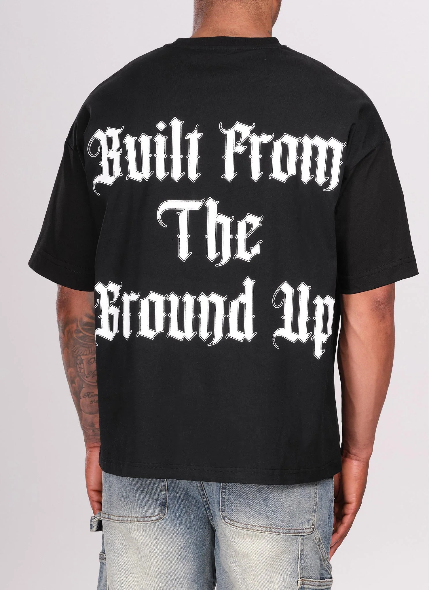 Members Arc T-Shirt - Black - Image 2