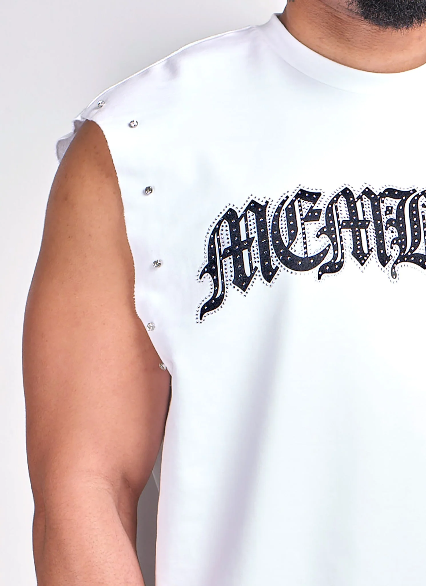 Members Built VVS Sleeveless T-Shirt - White - Image 4