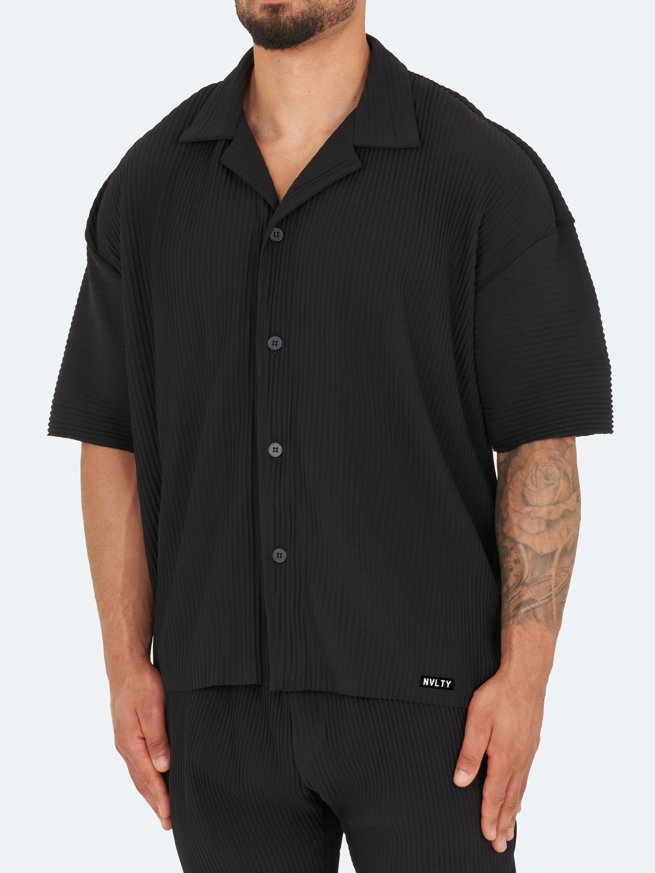 Pleated Drop Shoulder Shirt - Black - Image 2
