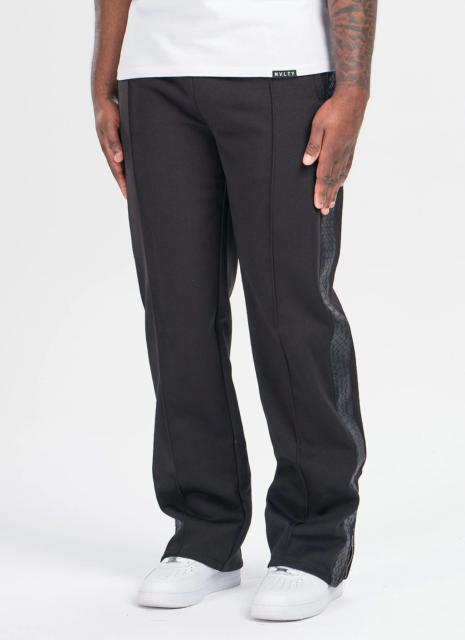 Twill Interlock Pleat Pants - Black - Image 5