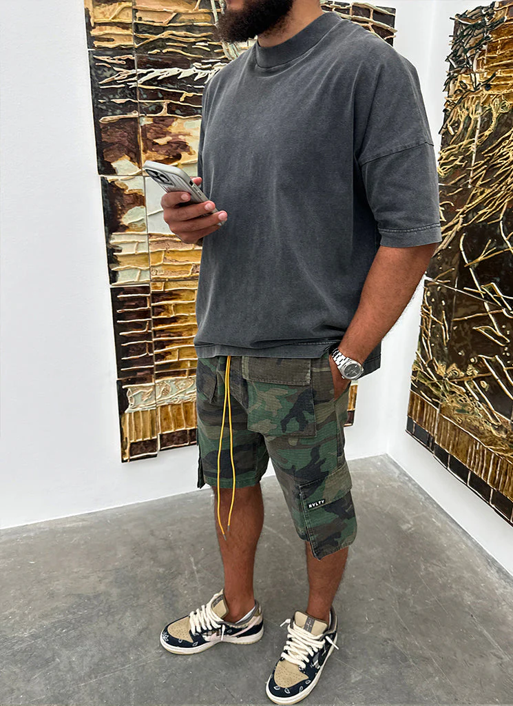 Vintage 4 Pocket Cargo Shorts - Camo - Image 6