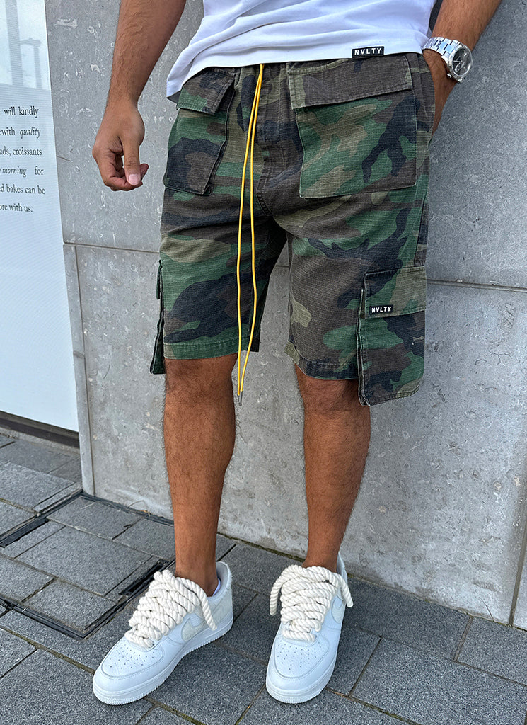 Vintage 4 Pocket Cargo Shorts - Camo - Image 8
