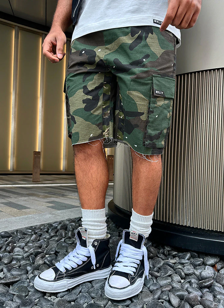 Vintage Flare Cargo Shorts - Camo Paint - Image 3