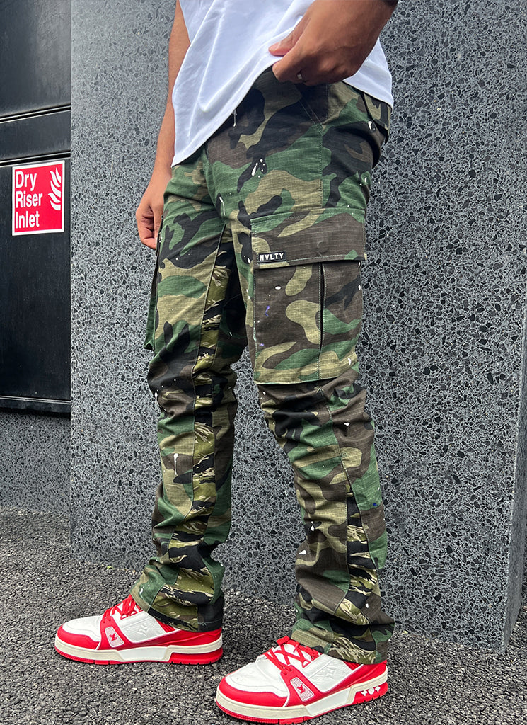 Vintage Flare Cargos - Camo Paint - Image 9