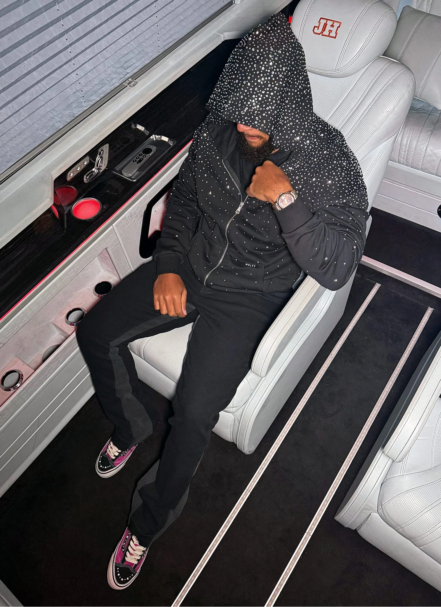 Vintage Flooded VVS Zip Hoodie - Black - Image 16