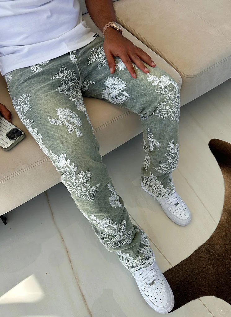 Vintage Floral Jeans - Blue - Image 9