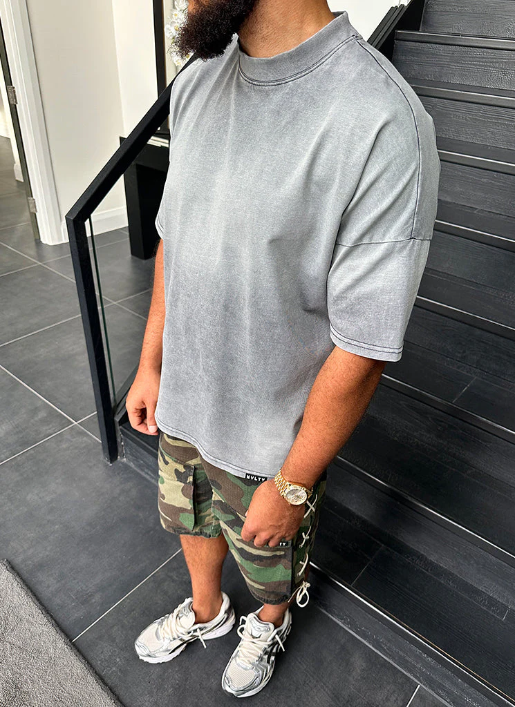Vintage Lace Cargo Shorts - Camo - Image 15