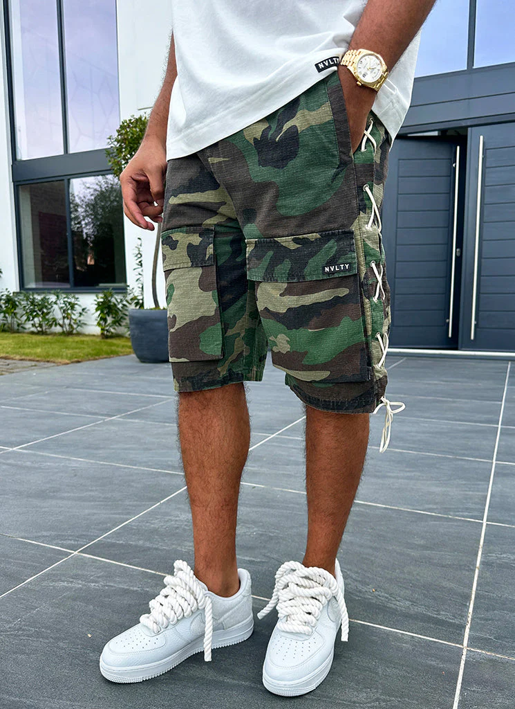 Vintage Lace Cargo Shorts - Camo - Image 4