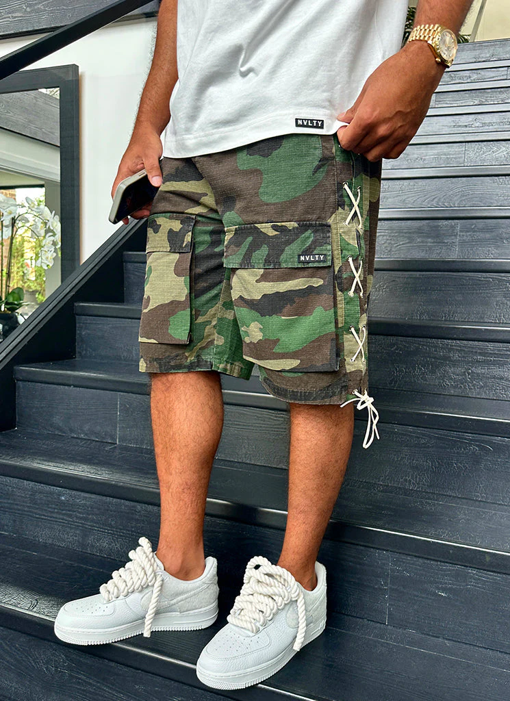 Vintage Lace Cargo Shorts - Camo - Image 6