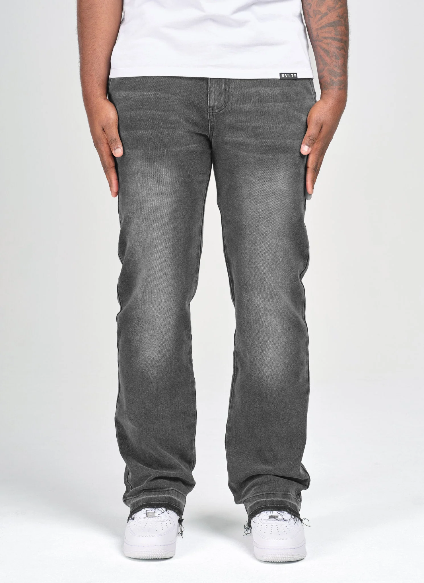 Vintage Raw Hem Jeans - Black