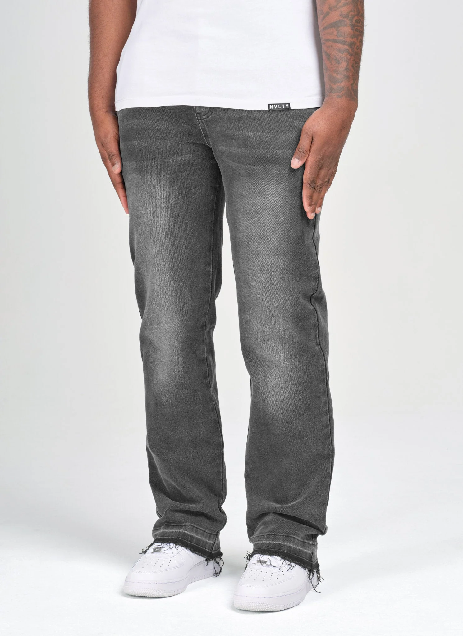 Vintage Raw Hem Jeans - Black - Image 3