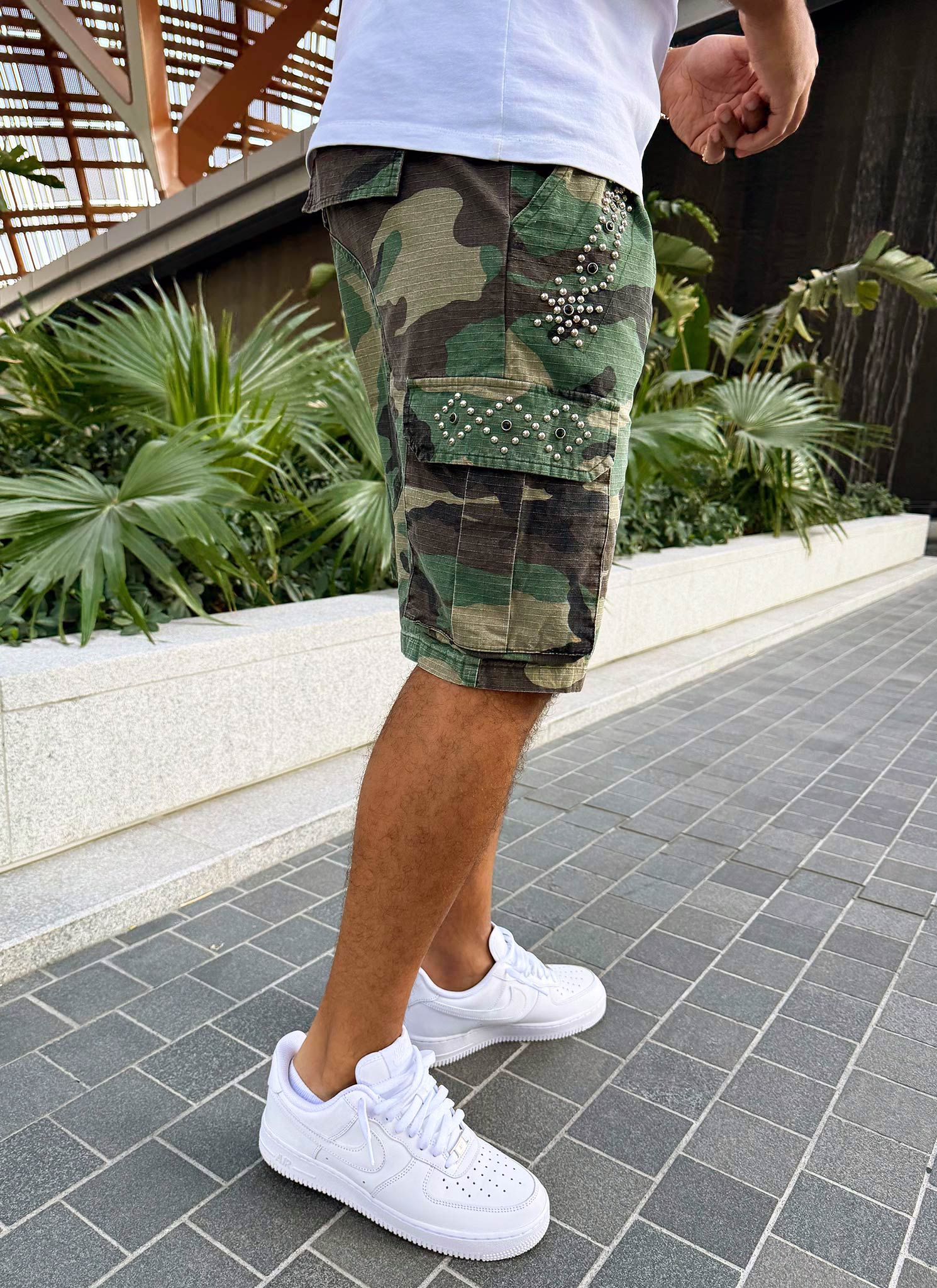 Vintage Studded Cargo Shorts - Camo - Image 10