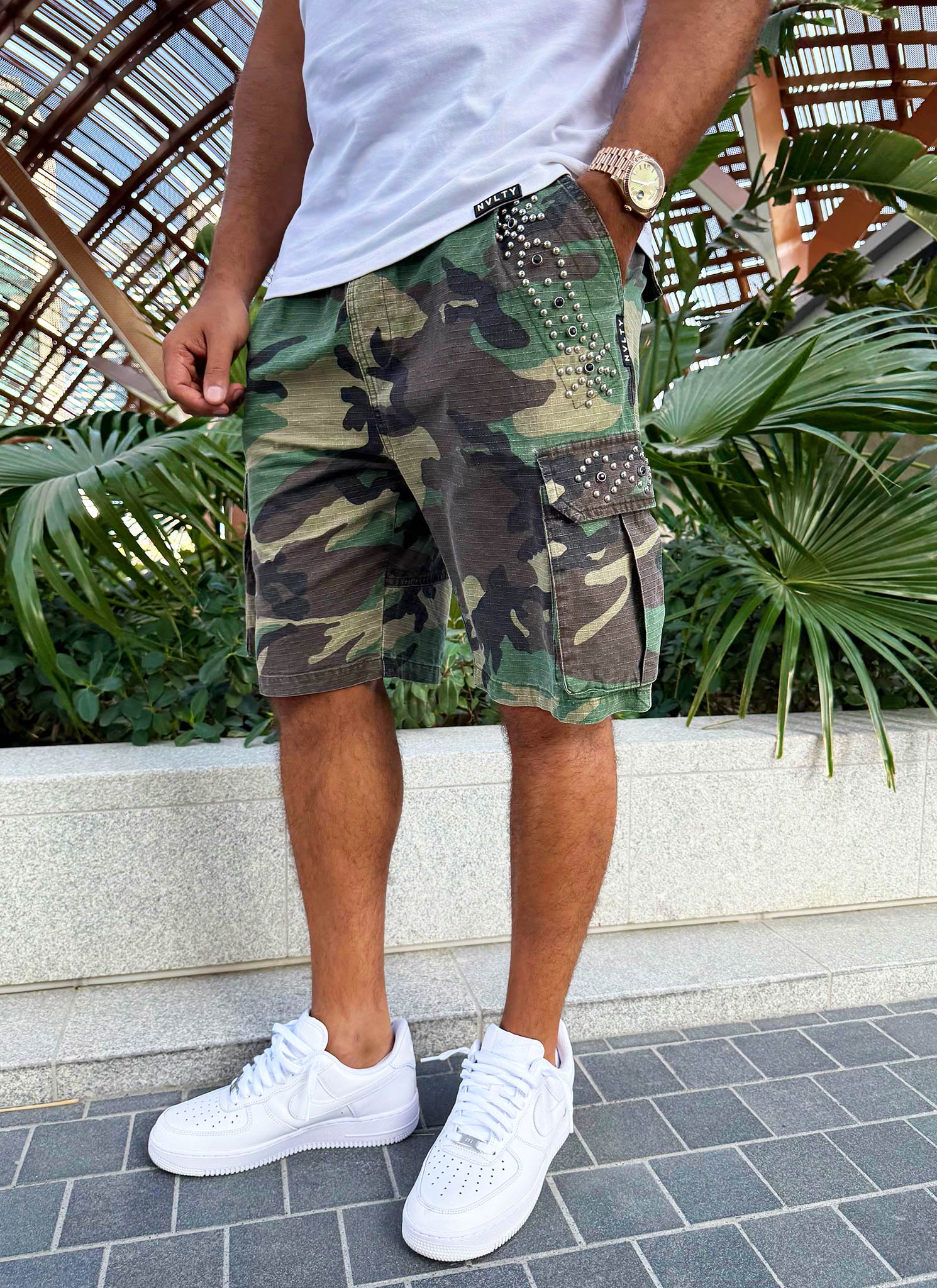 Vintage Studded Cargo Shorts - Camo - Image 5