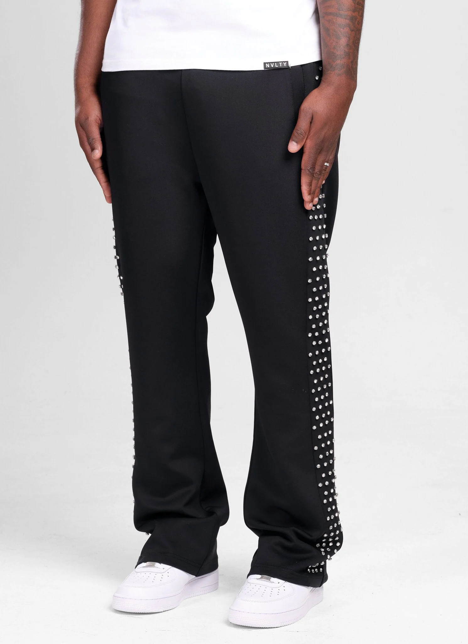 VVS Joggers - Black - Image 2