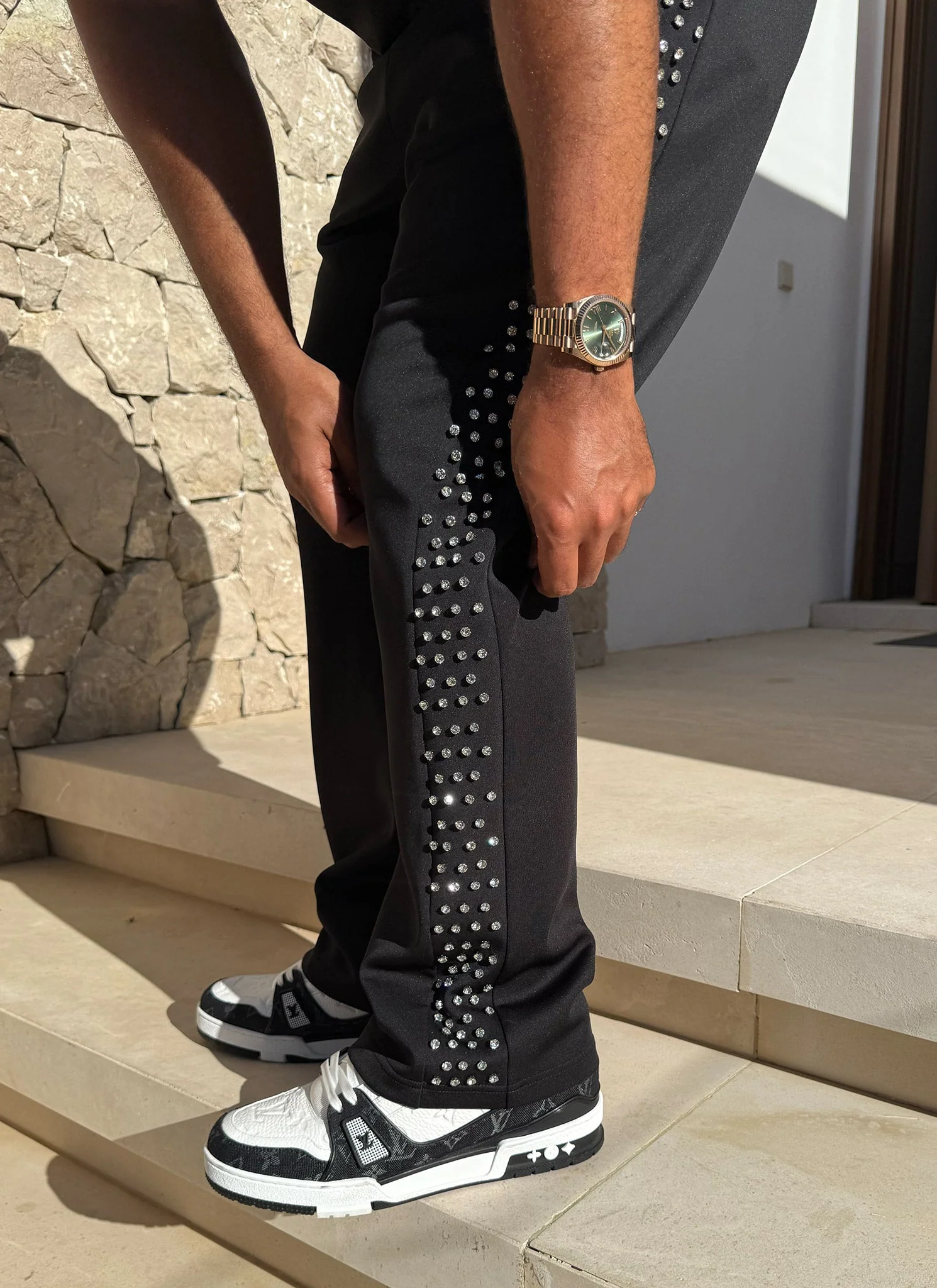 VVS Joggers - Black - Image 3
