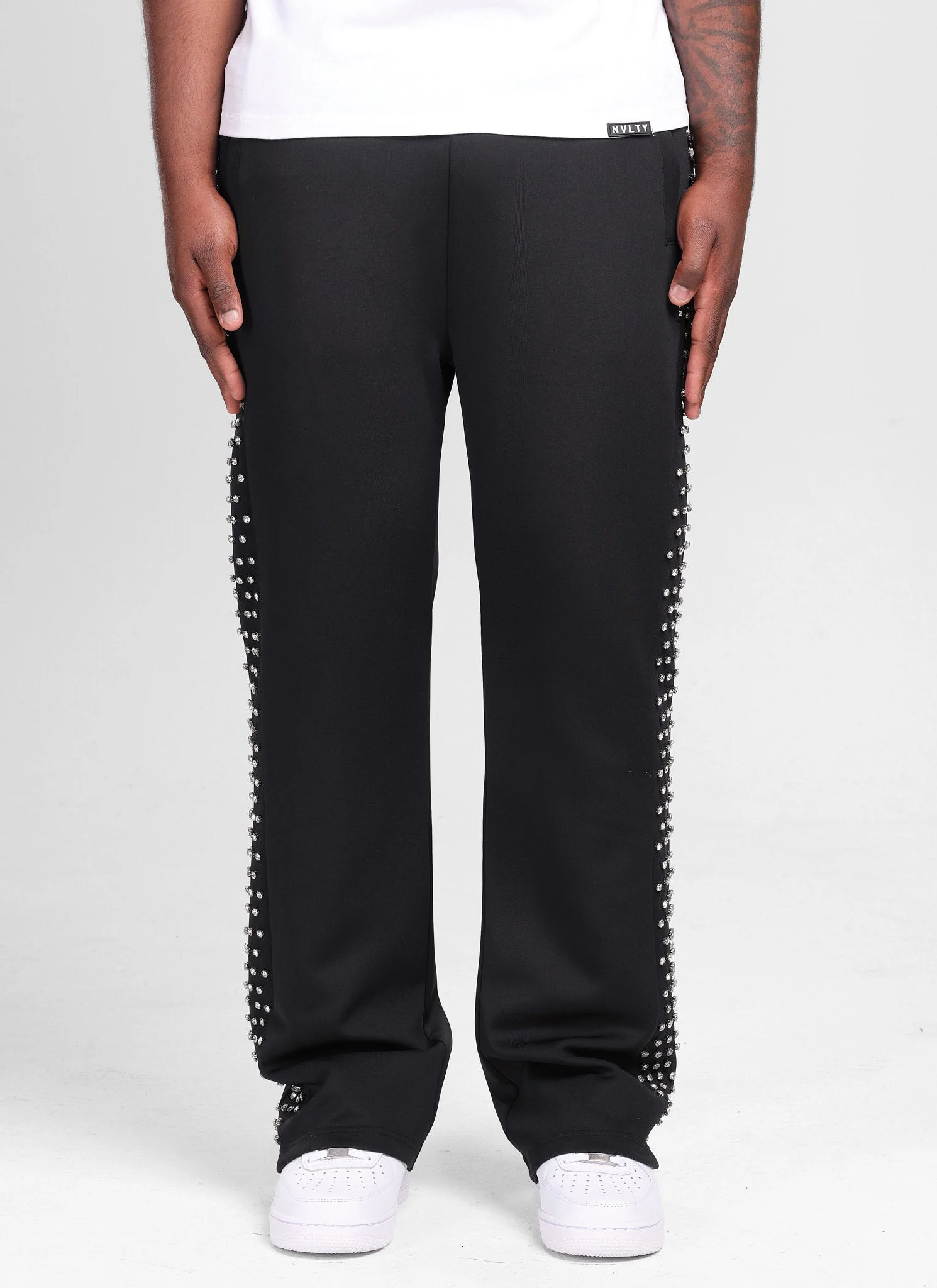 VVS Joggers - Black - Image 4